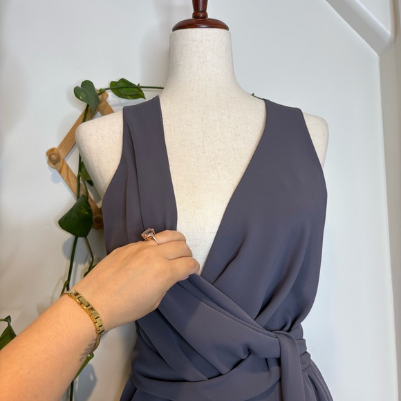 ASTR Side Tie Gray Jumpsuit - Picture 4 of 9
